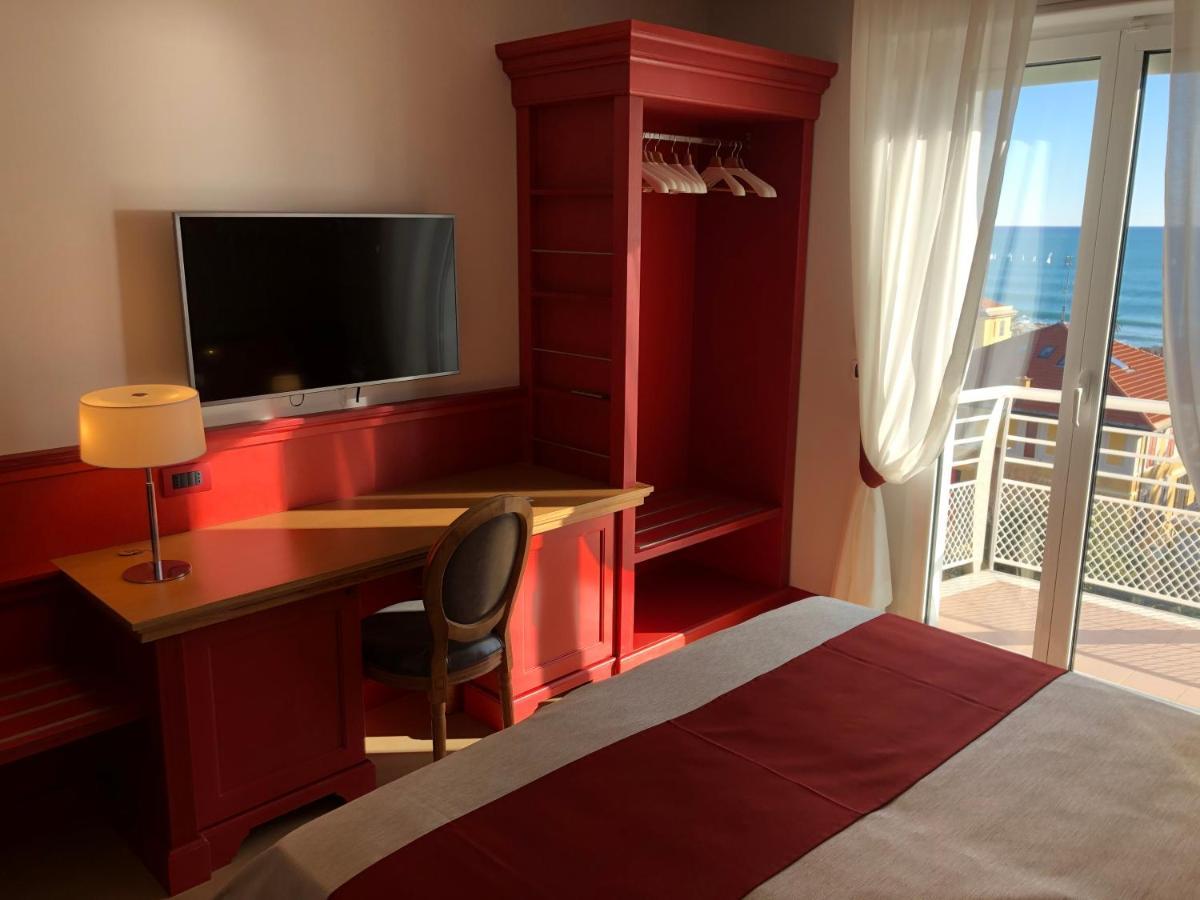 Mh Hotel Varazze Exteriér fotografie