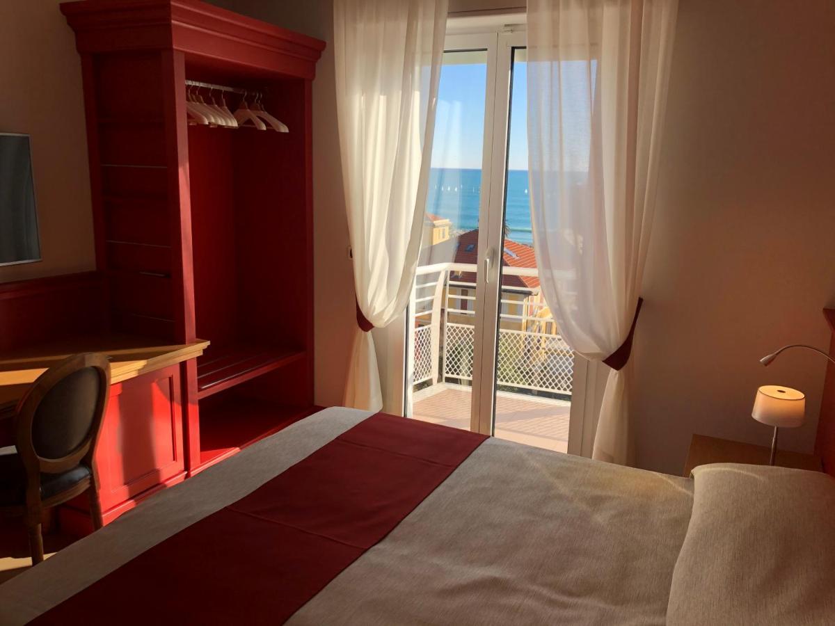 Mh Hotel Varazze Exteriér fotografie